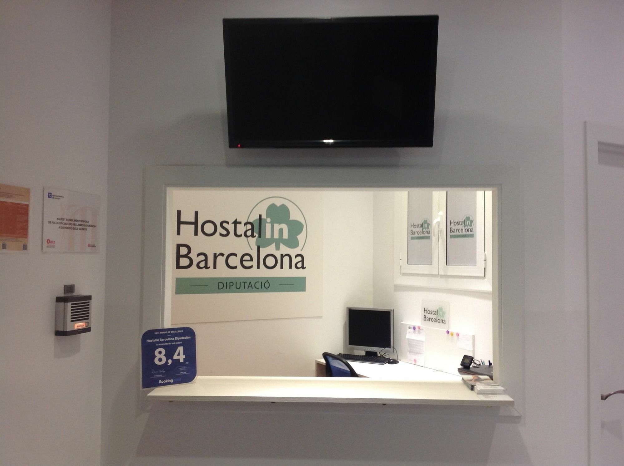 Hostalin Barcelona Diputación Exterior foto